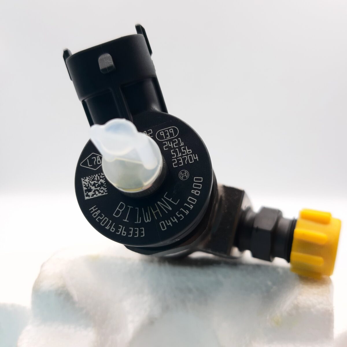 Nowy wtryskiwacz 0445110800, H8201636333, 166007427R NISSAN