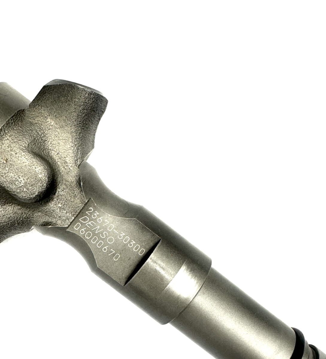 Regenerowany wtryskiwacz Denso 23670-30300, DCRI107760 TOYOTA