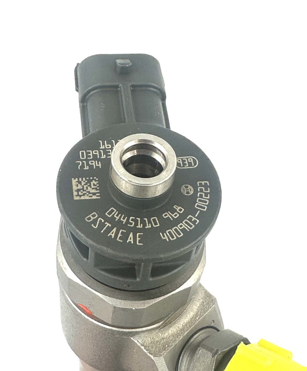 Regenerowany wtryskiwacz 0445110968, 400903-00223, 7386500 Bobcat