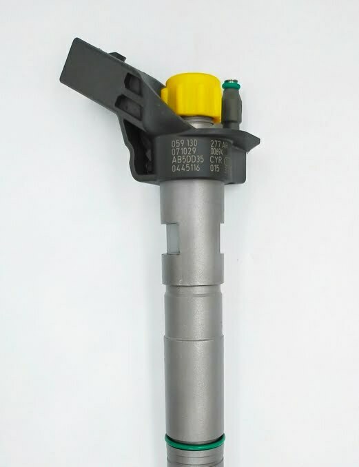 Regenerowany wtryskiwacz Bosch 0445116015, 0445116023, 0986435357 AUDI