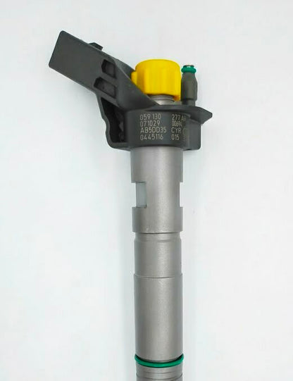 Regenerowany wtryskiwacz Bosch 0445116015, 0445116023, 0986435357 AUDI